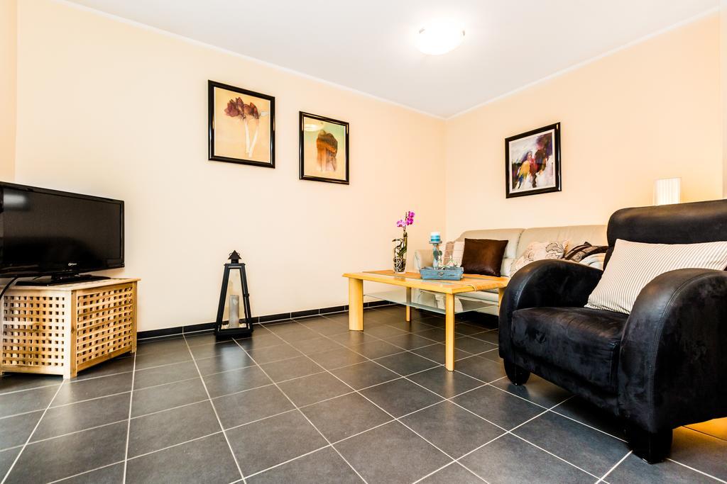 Design Apartment In Koeln Mit Terrasse 외부 사진